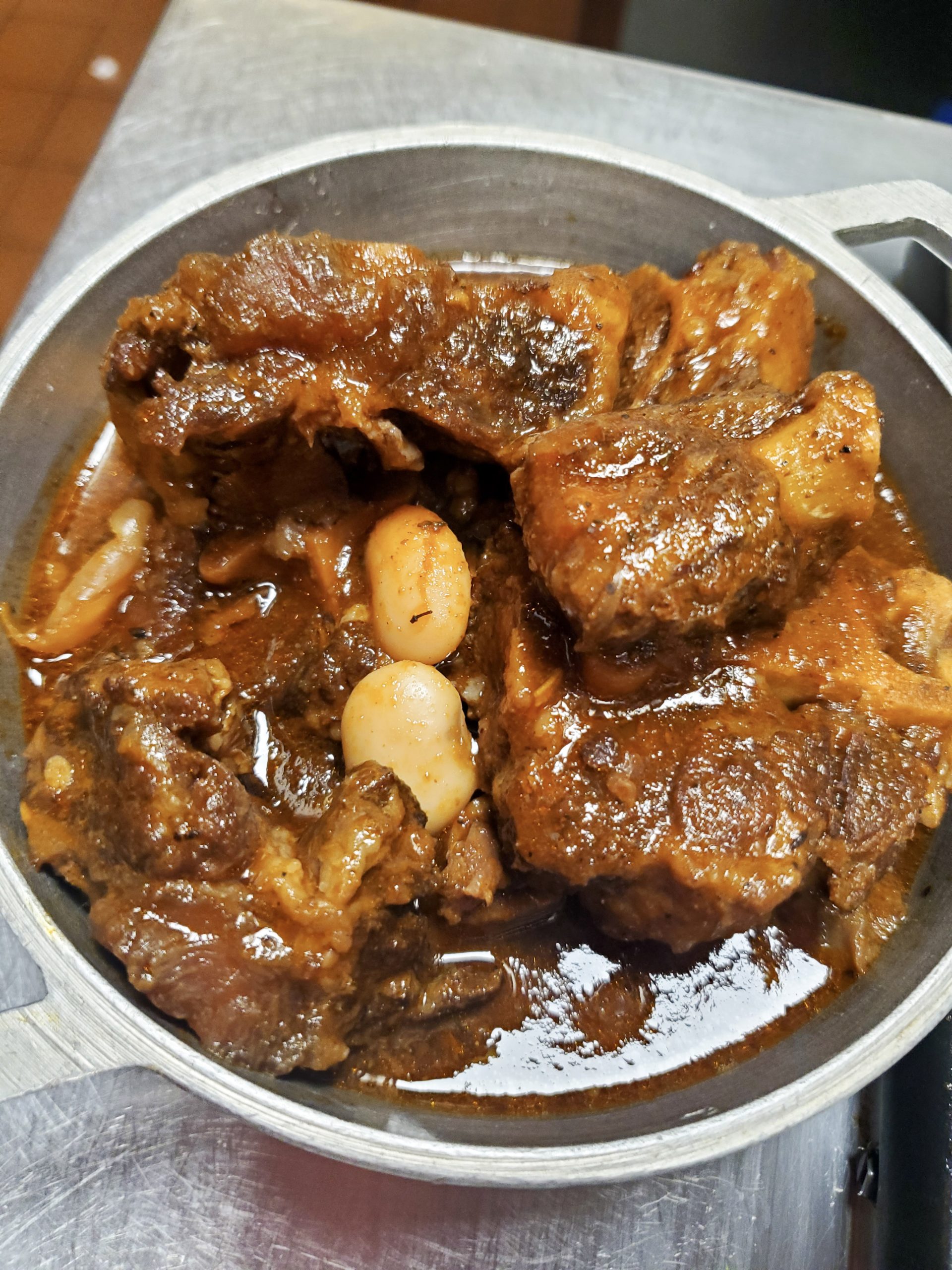 Oxtails ONLY (6 Pieces)